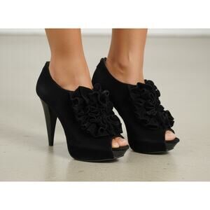 Black Velvet Peep Toe Platform Heels – Size 8, Ruffle Detail, 5” Heel